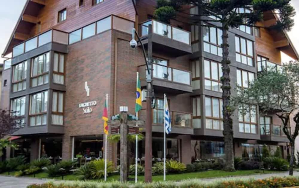 Hotel Laghetto Stilo Centro Gramado Eksteriør billede Embassy of Greece in Bogotá